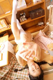 一屋暗灯